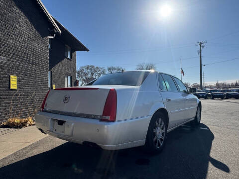 2008 Cadillac DTS Luxury II
