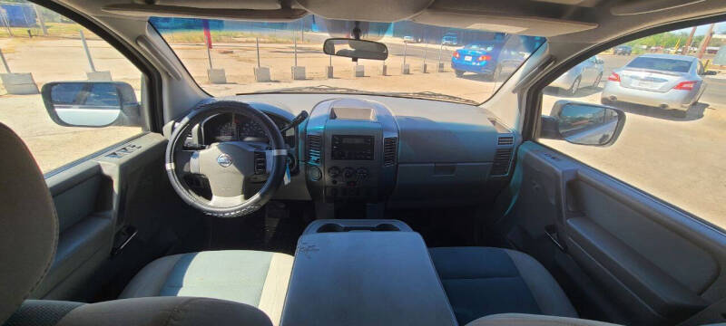 2007 Nissan Titan LE