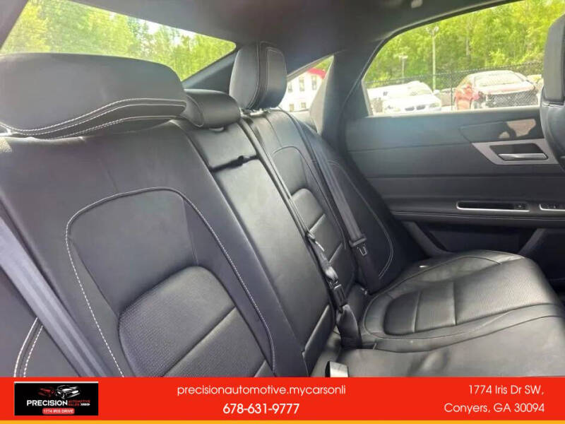 2016 Jaguar XF R-Sport