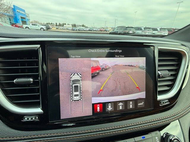 2026 Chrysler Pacifica Pinnacle