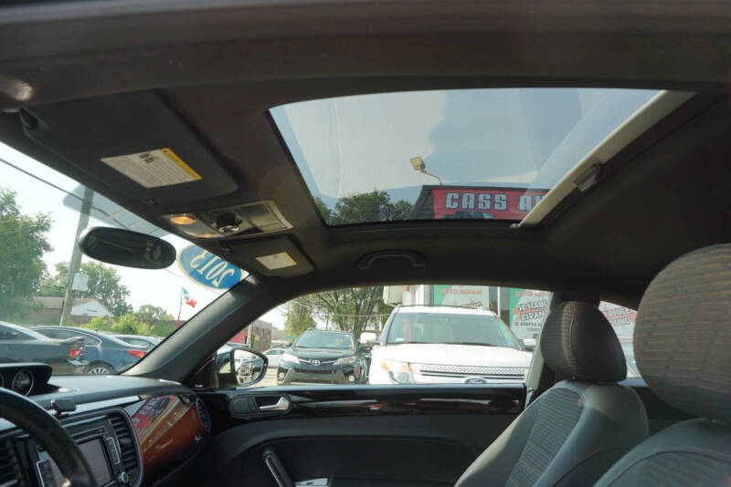 2013 Volkswagen Beetle Turbo PZEV Fender Edition