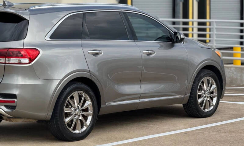 2016 Kia Sorento SX Limited V6