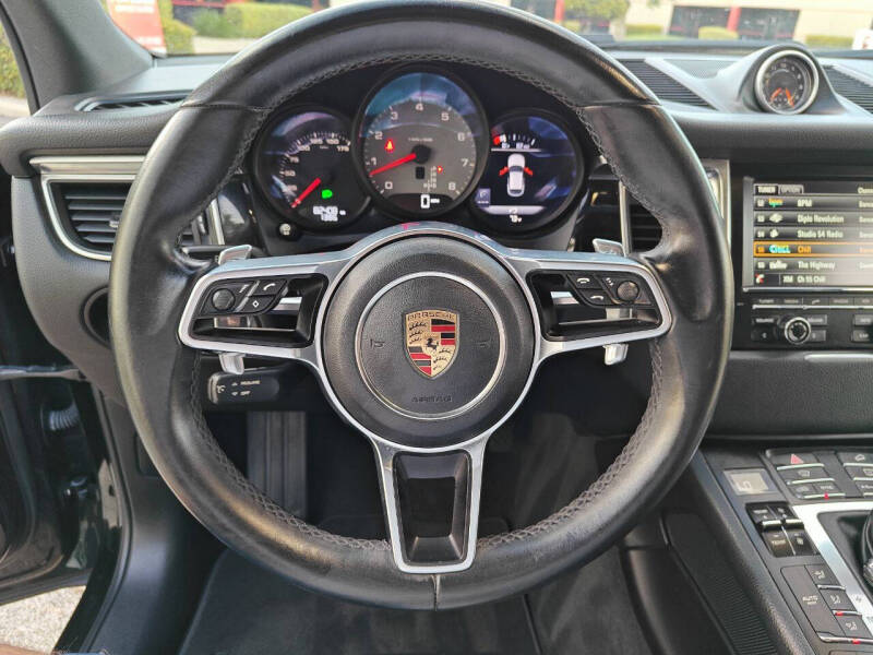 2016 Porsche Macan S