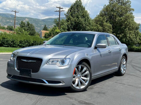 2016 Chrysler 300 for sale at A.I. Monroe Auto Sales in Bountiful UT