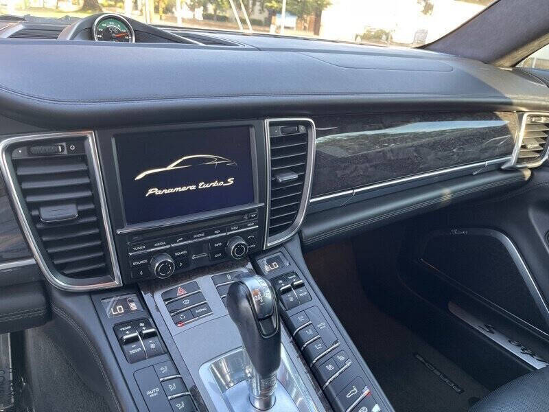 2012 Porsche Panamera Turbo S