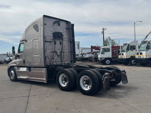 2013 Freightliner Cascadia