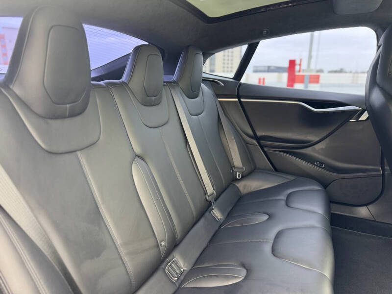 2016 Tesla Model S