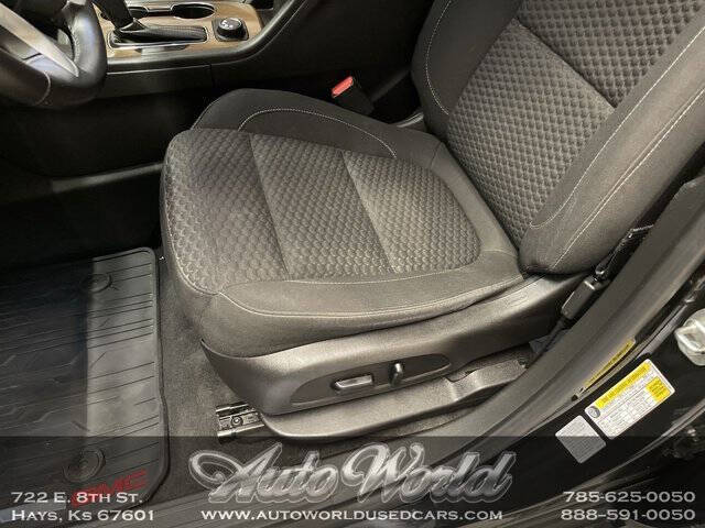 2017 GMC Acadia SLE-2