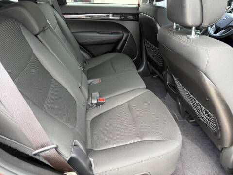 2015 Kia Sorento LX