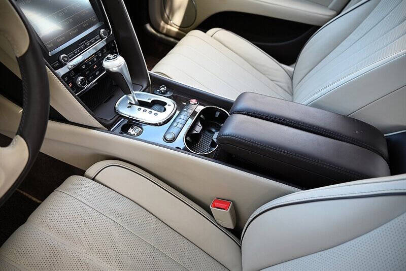 2014 Bentley Flying Spur 45