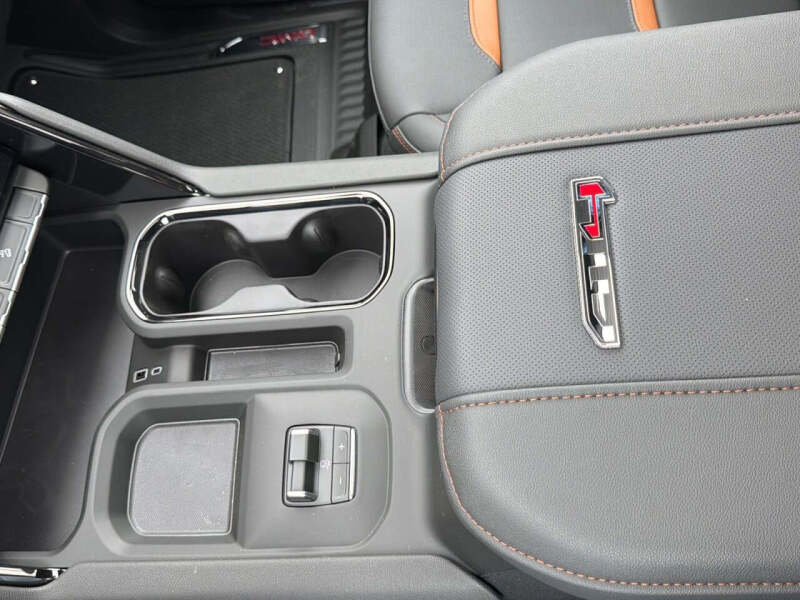 2026 GMC Sierra 2500HD AT4 - Photo 28