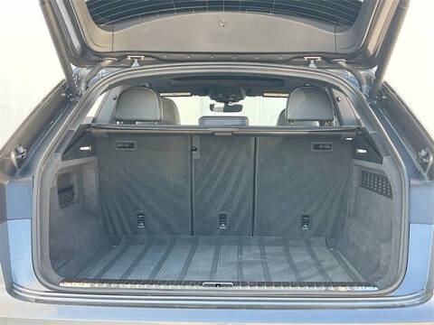 2025 Audi Q8 quattro Prestige 55 TFSI