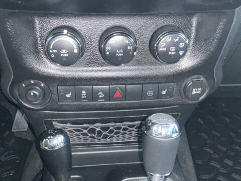 2012 Jeep Wrangler Sahara