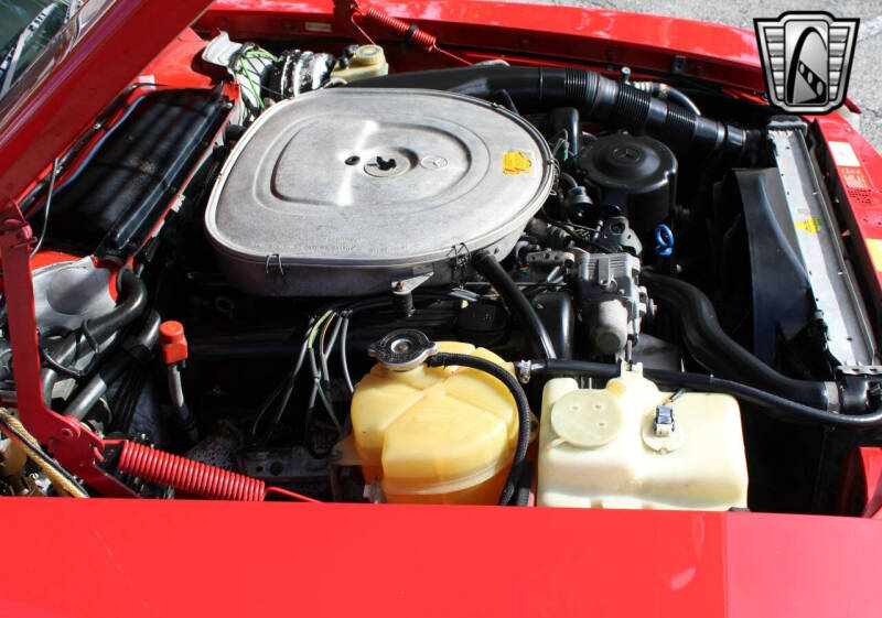 1987 Mercedes-Benz 560-Class 560 SL