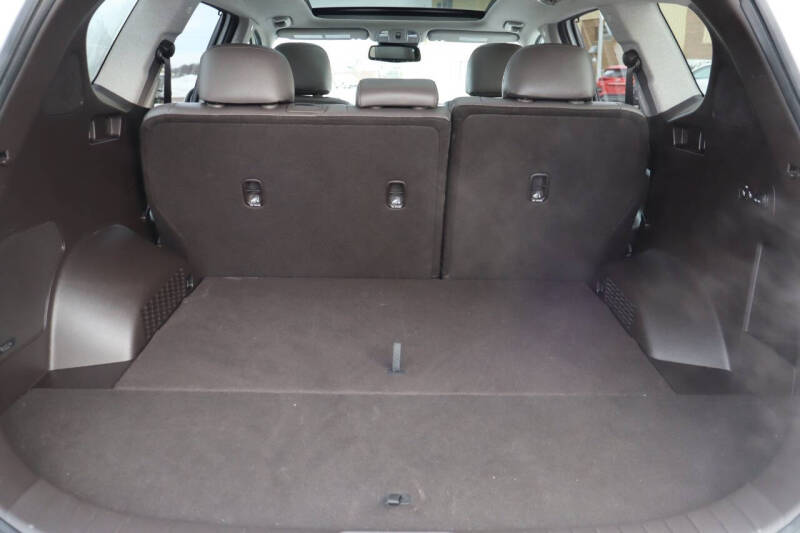 2020 Hyundai Santa Fe Limited 2.0T