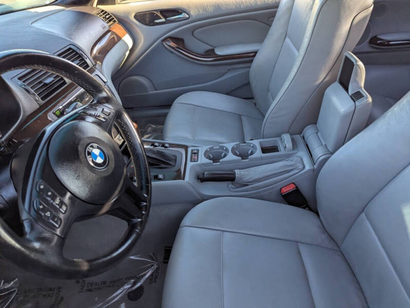 2002 BMW 3 Series 325Ci