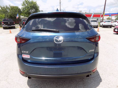 2018 Mazda CX-5 Sport