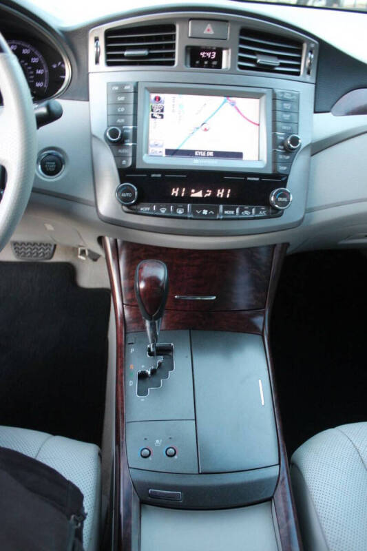 2011 Toyota Avalon Limited