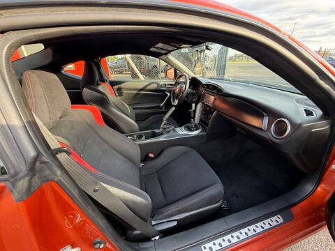 2013 Scion FR-S