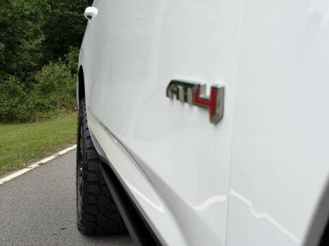2022 GMC Yukon AT4