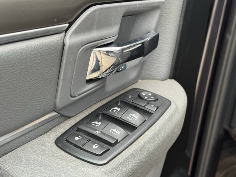 2017 RAM 1500 Big Horn