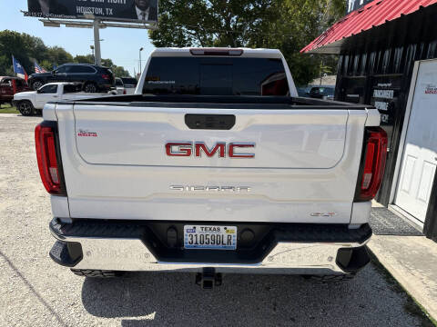 2020 GMC Sierra 1500 SLT