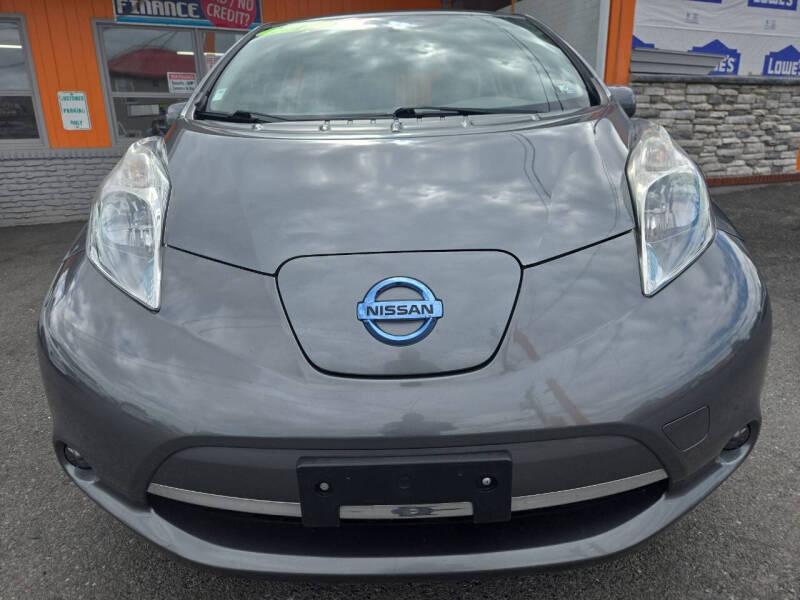 2015 Nissan LEAF SV