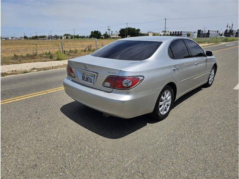 2004 Lexus ES 330