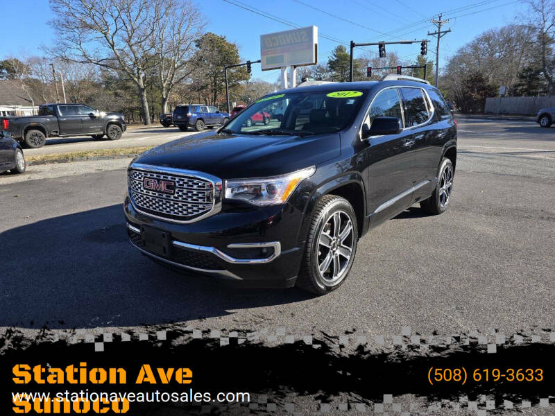 2017 GMC Acadia Denali's photo