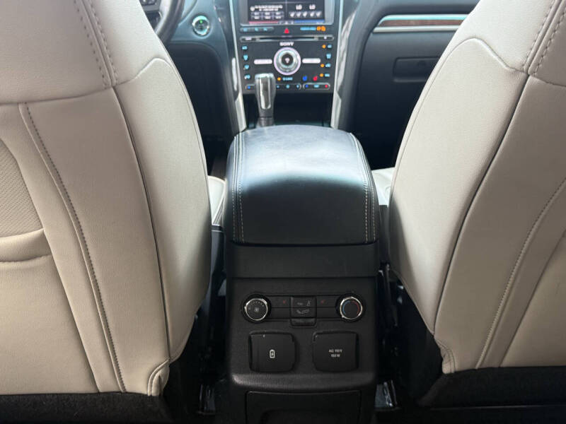 2016 Ford Explorer Platinum
