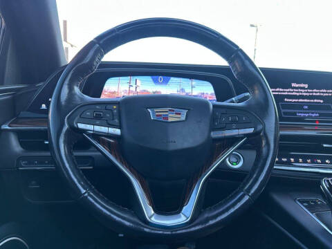 2022 Cadillac Escalade ESV Premium Luxury