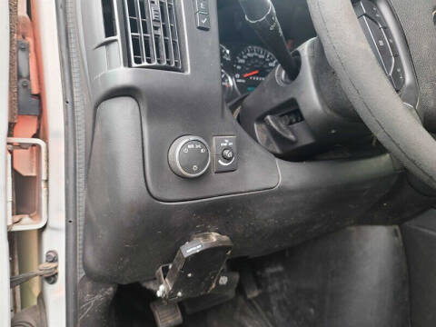 2016 GMC Savana 2500