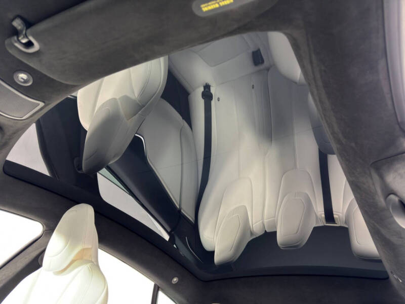 2017 Tesla Model S 90D