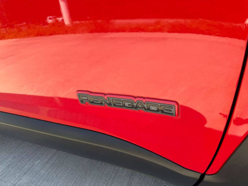 2016 Jeep Renegade Trailhawk