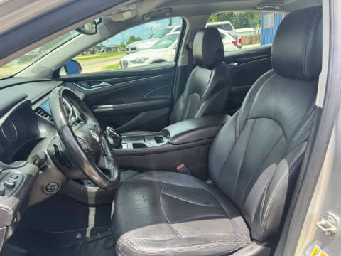 2017 Buick LaCrosse Essence