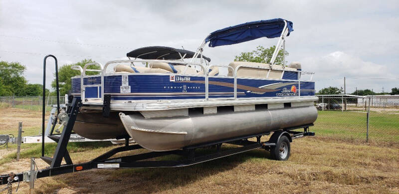 2013 Suntracker Fishin barge