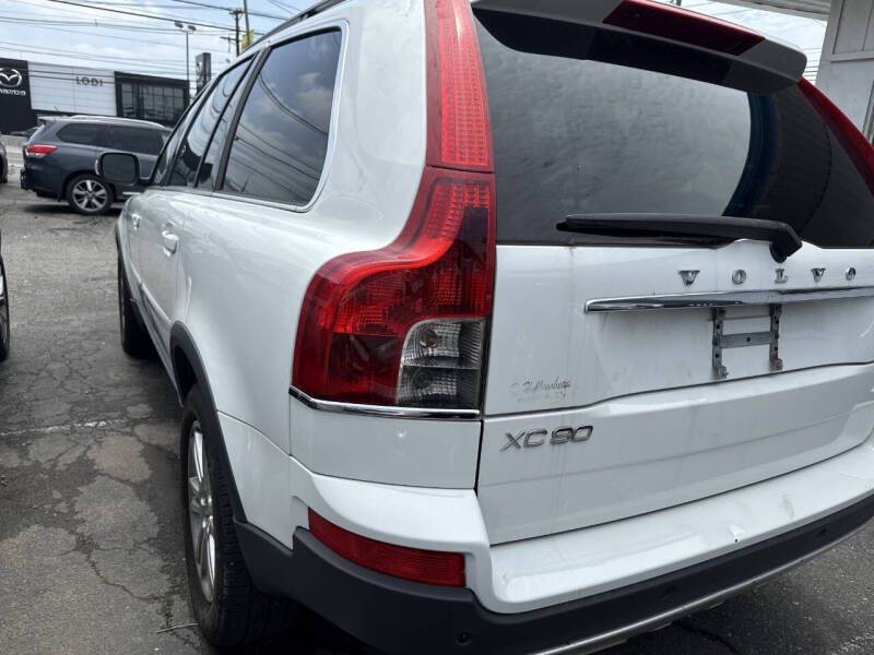 2010 Volvo XC90 3.2