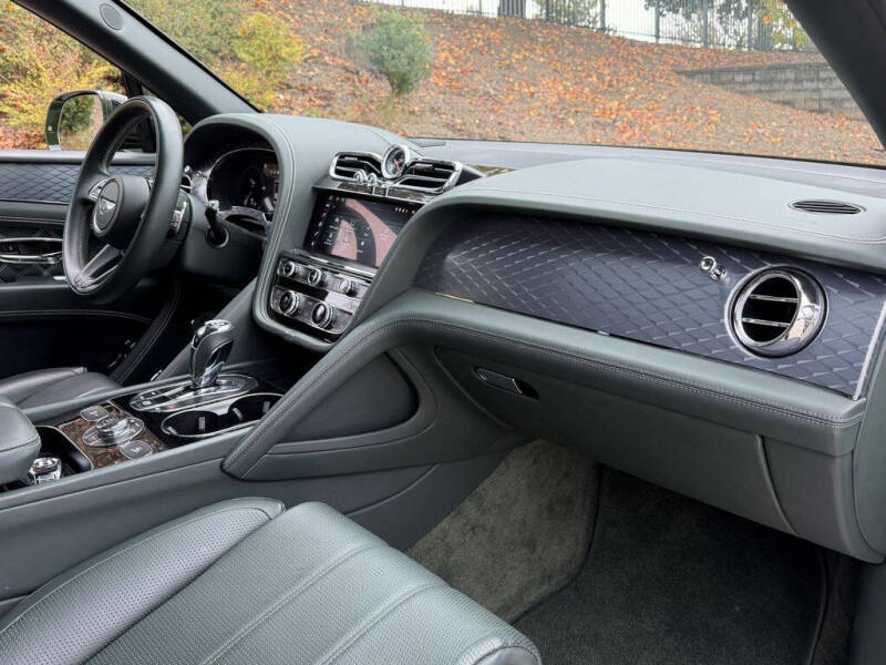 2021 Bentley Bentayga V8