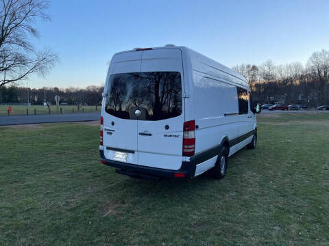 2011 Freightliner Sprinter 2500