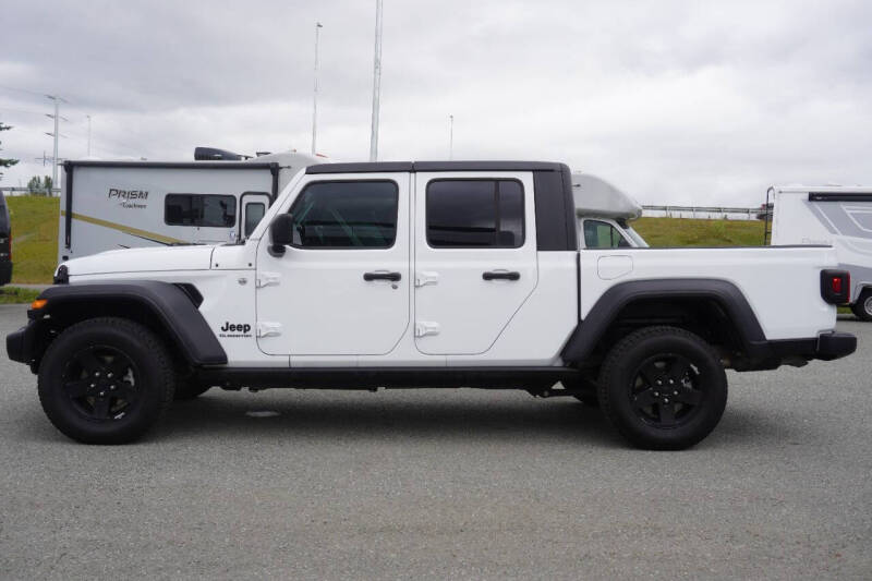 Used 2020 Jeep Gladiator Sport S with VIN 1C6HJTAG9LL197399 for sale in Anchorage, AK