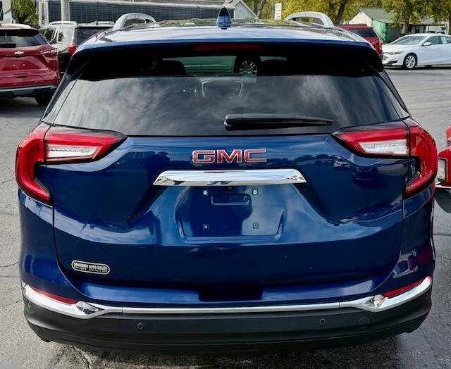 2023 GMC Terrain SLT