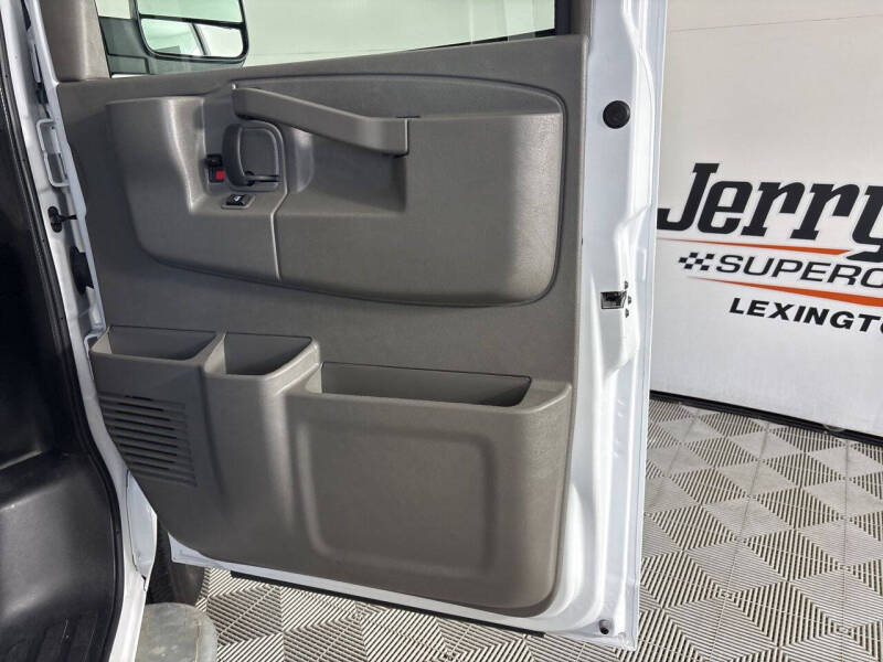 2024 GMC Savana 2500