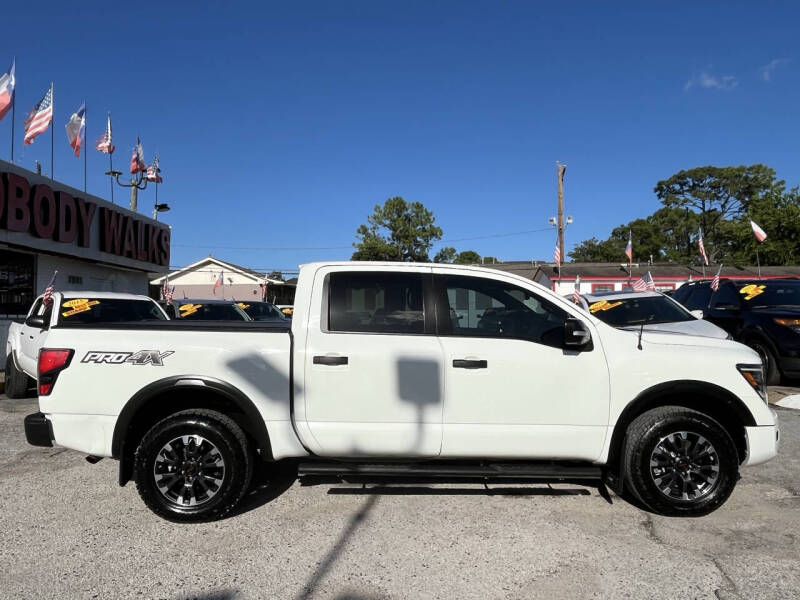 2021 Nissan Titan