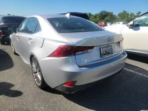 2017 Lexus IS 200t