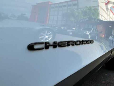 2017 Jeep Cherokee Sport Altitude