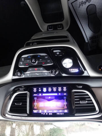 2017 Chrysler Pacifica Touring-L