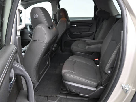 2016 GMC Acadia SLE-2