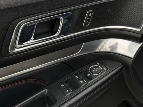 2018 Ford Explorer Sport