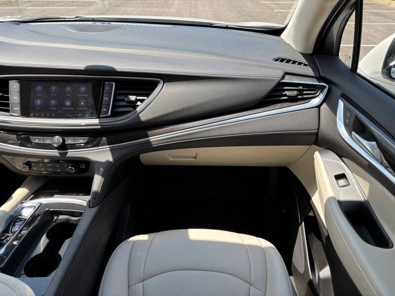 2022 Buick Enclave Premium
