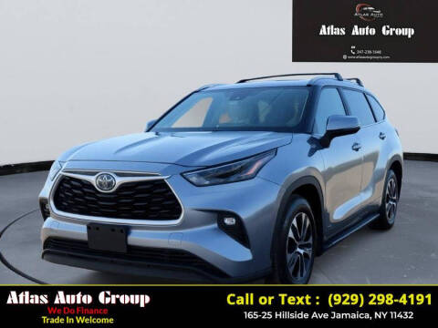 2022 Toyota Highlander Hybrid XLE